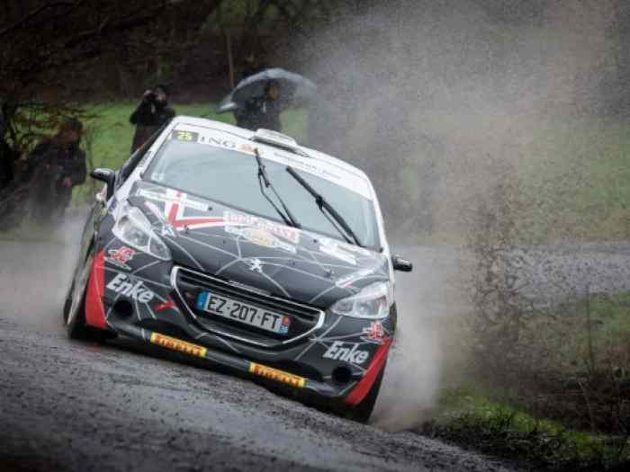 JERacing A louer 208 R2 full évos Peugeot sport 1