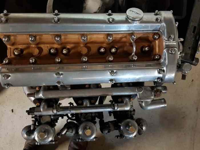 Jaguar mk2 3.8L racing 4
