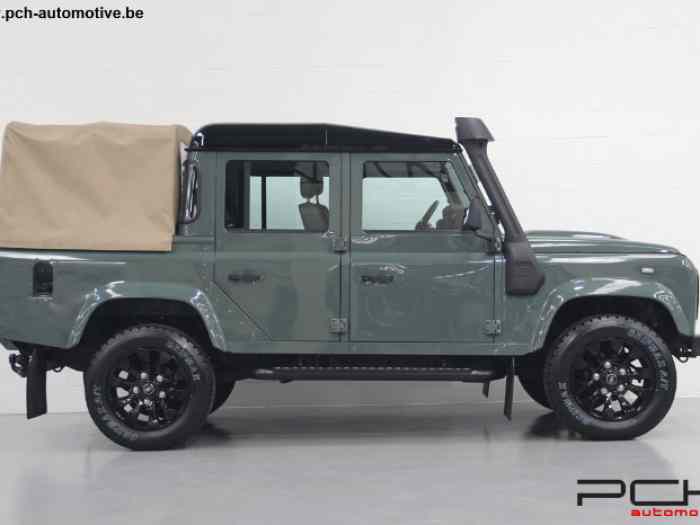 Land Rover Defender 110 TD4 Pick-Up 3