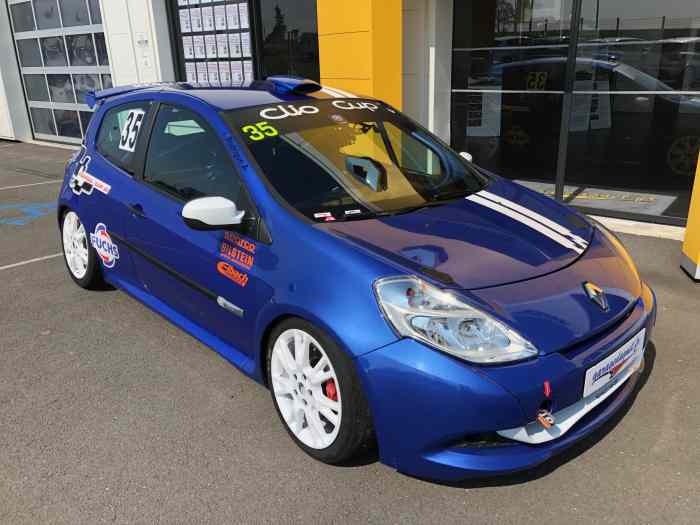 CLIO CUP X85 0