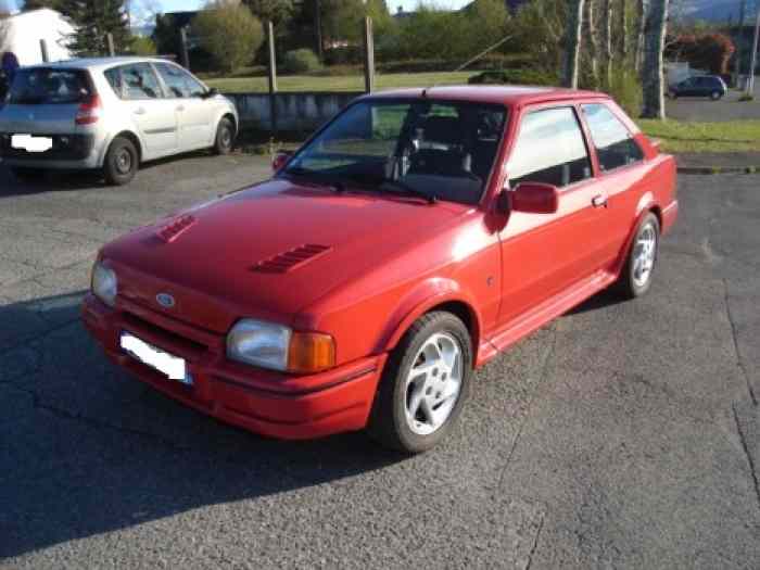 ESCORT RS TURBO – photo 1 sur 6
