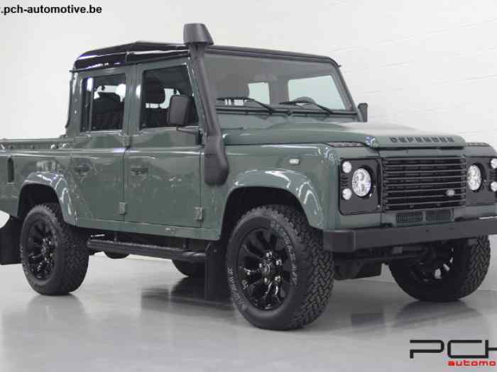 Land Rover Defender 110 TD4 Pick-Up 0