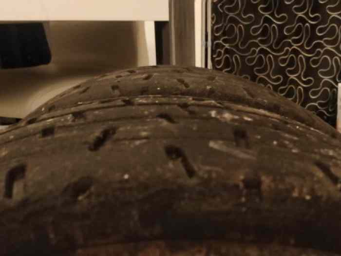 2 Pneu DMACK DMT-RC 225/45R15 très bon état 1