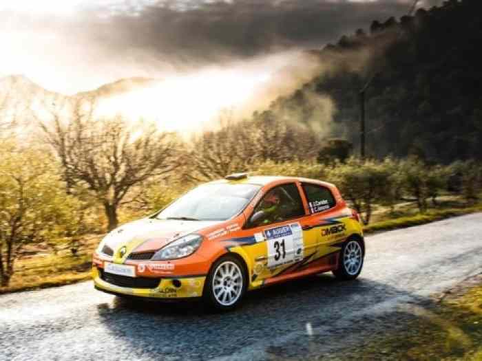 Vends clio R3 MAX