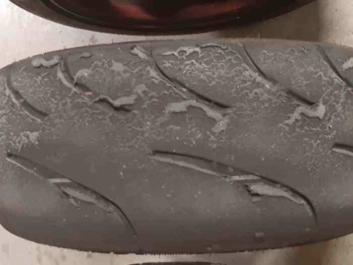 4 pneus semi-slicks NANKANG AR1 195/50/R15 3