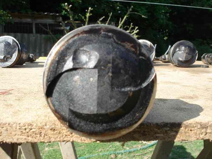pistons forgés et arbre à cames 4