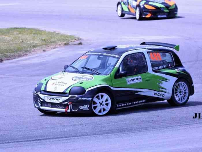 Clio rallycross f2014 D4 0