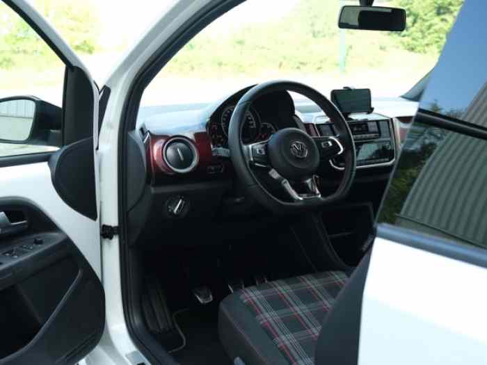 VW Up GTI 2