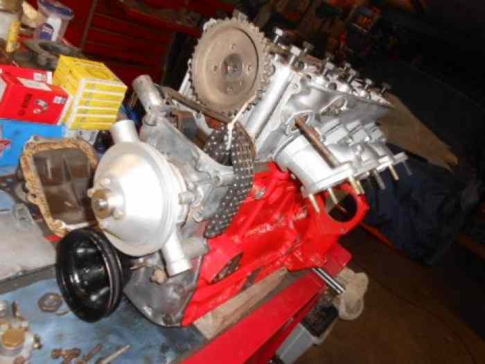 MOTEUR ASSEMBLE BMW E 10  2002  GR 2 4