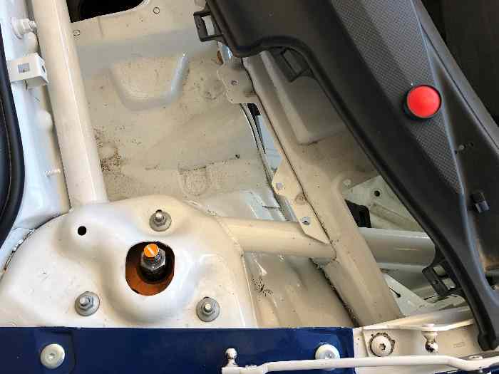 Caisse étroite de Porsche 997 arceautée 3