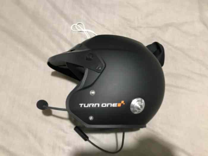 Casque Turn One