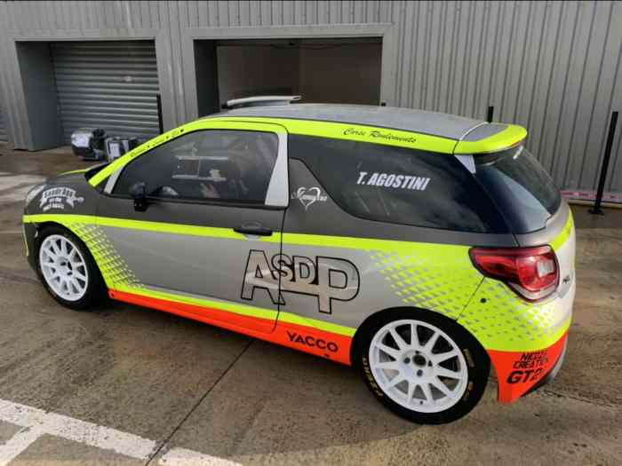 Ds3r3 Max – photo 4 sur 5