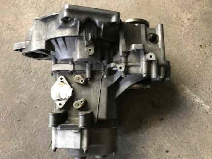 BOITE 6 VITESSES CRABOTS VW GOLF SEAT 02A - TBE - REVISEE 1
