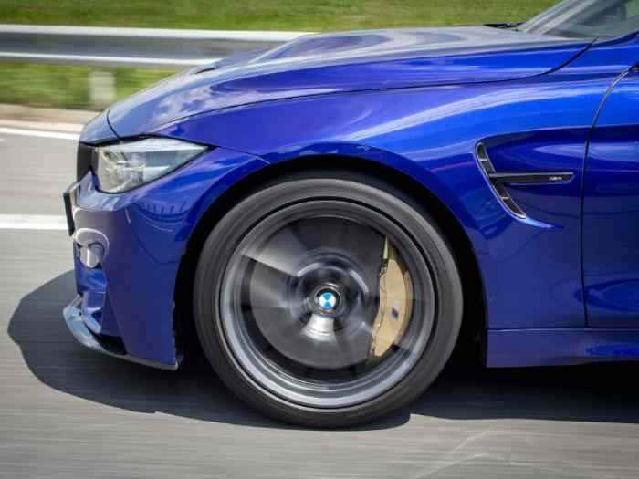 BMW M4 CS 460 CH LIMITED EDITION 2019 1