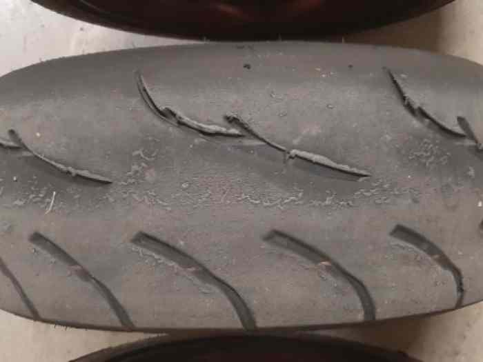 4 pneus semi-slicks NANKANG AR1 195/50/R15 2