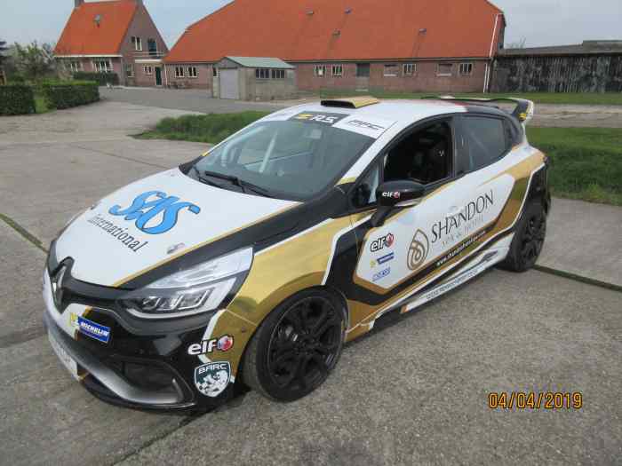 Clio 4 cup 2016 0