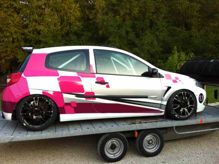 A VENDRE CLIO CUP 3 0