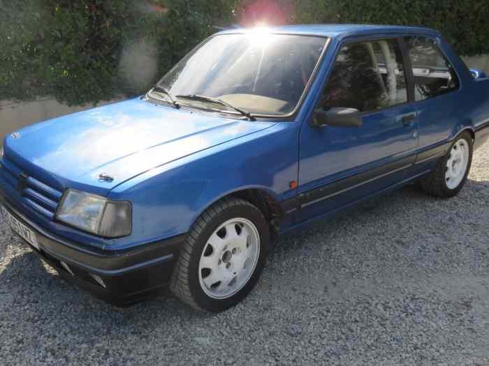 Peugeot 309 GTI 16 Gr N pièces et voitures de course à vendre, de rallye et de circuit. Peugeot 309 GTI 16 Gr N pièces et voitures de course à vendre, de rallye et de circuit.