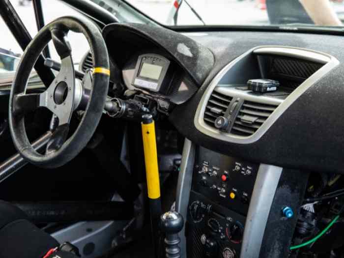 Vendue merci Mikado 207 R3T FULL EVO – photo 2 sur 6
