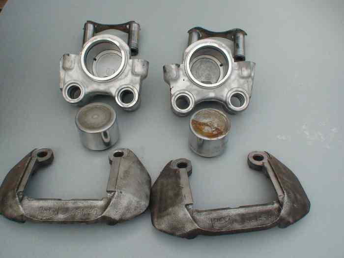 etriers AR R5 TURBO