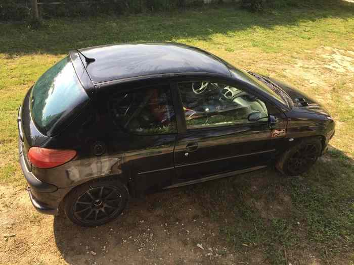 Peugeot 206 s16 f2000 1