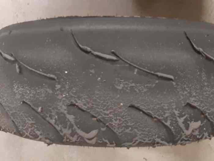4 pneus semi-slicks NANKANG AR1 195/50/R15 4