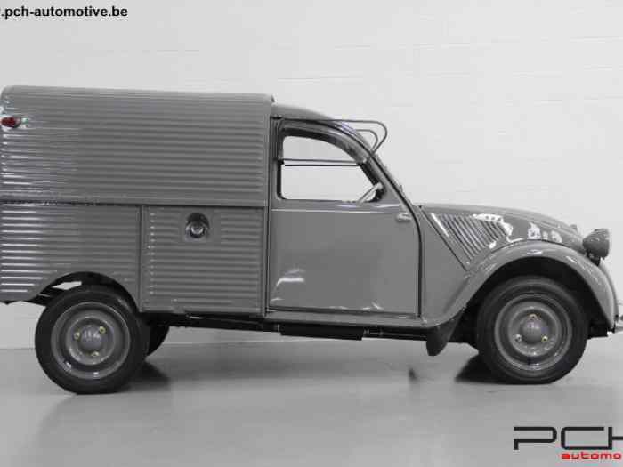 Citroen 2CV AZU-250 - COMPLETELY RESTORED - BODY-OFF! - 2