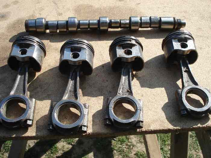 pistons forgés et arbre à cames 0