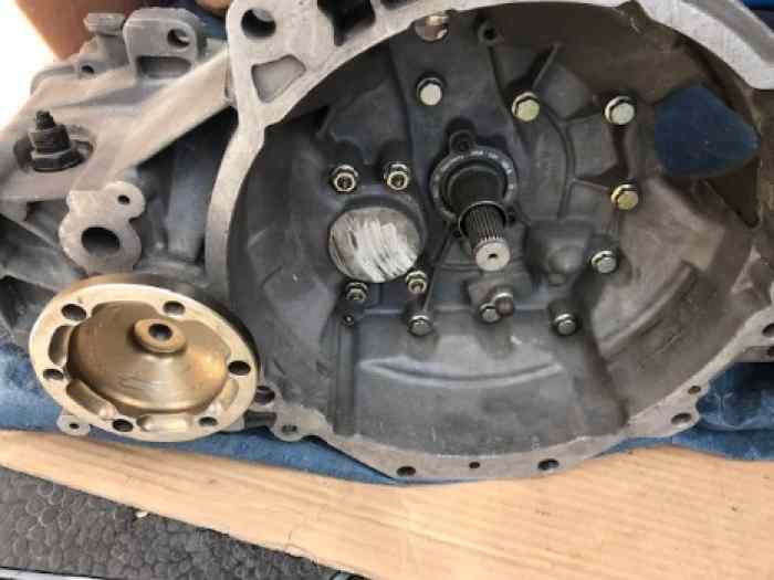 BOITE 6 VITESSES CRABOTS VW GOLF SEAT 02A - TBE - REVISEE 3