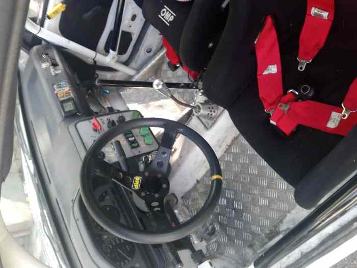 106 rallye F2000 /13 – photo 4 sur 5
