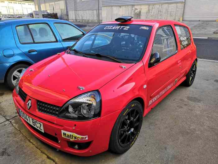Clio sport f2000 2