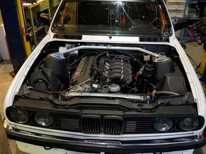 Bmw e30 s50b32 2