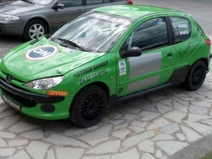 206 XS volant