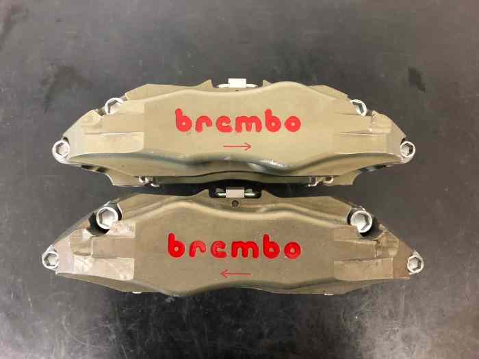2 ETRIERS BREMBO 4 PISTONS INSERT TITANE ETAT NEUF 0