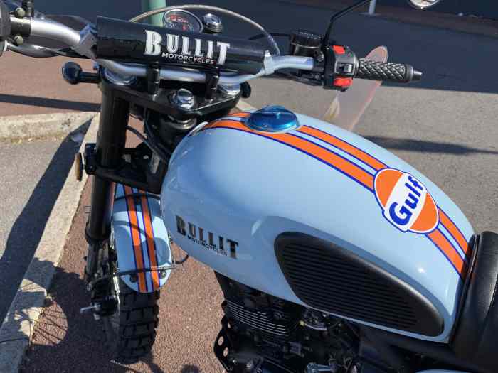 MOTO BULLIT 125 HERO GULF 2