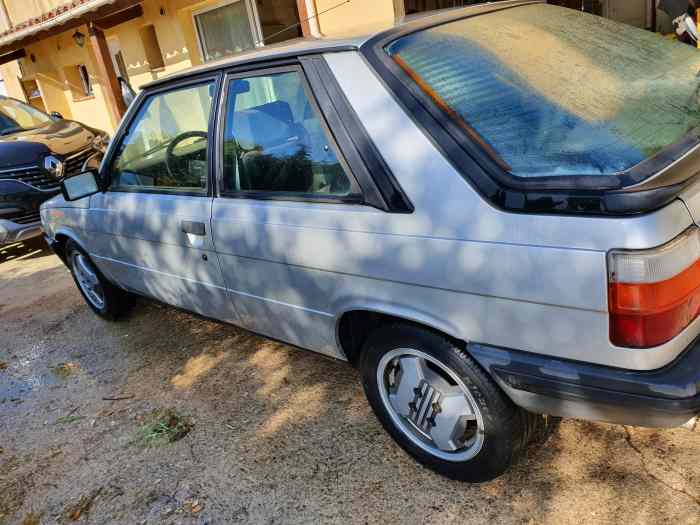 Renault 11 TURBO 3