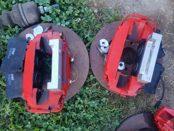 Etriers avant arriere brembo 1