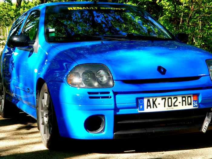 Clio 2 rs1 1
