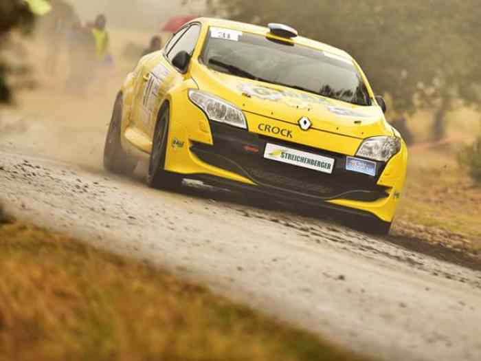 MEGANE N4 EX CHAZEL RENAULT SPORT 5