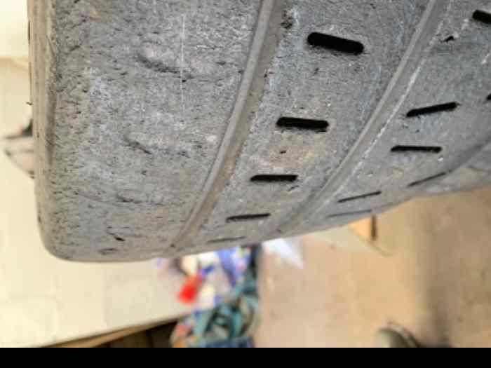 Pirelli rk7a 235/40/18