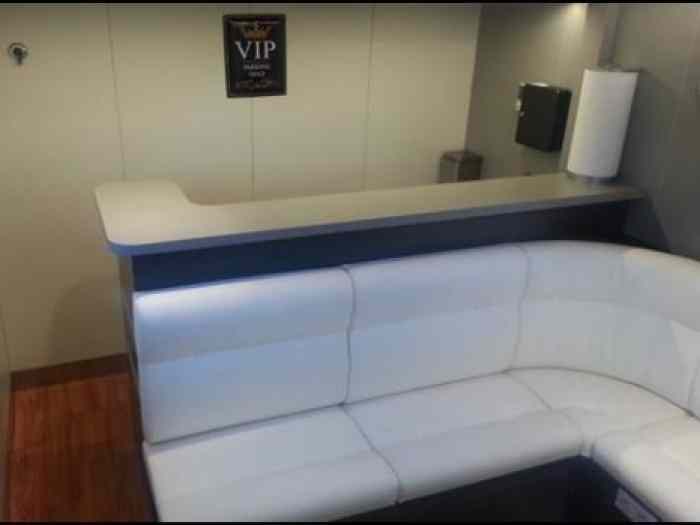 VENDS SUPERBE REMORQUE EVENEMENTIELLE POLYVALENTE 2