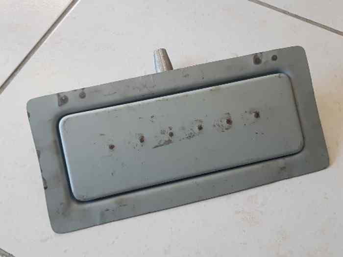 Trappe de toit voiture de Rallye 1