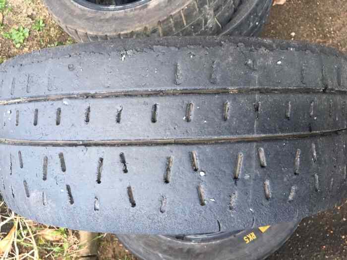 Pneus Pirelli RK7A 0