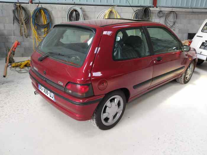 Clio 16S 1