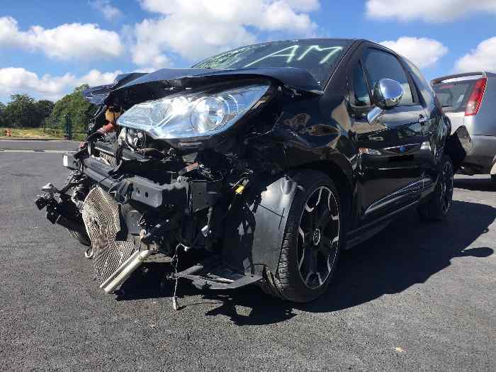 DS3 1.6 THP 150CV ACCIDENTE 1