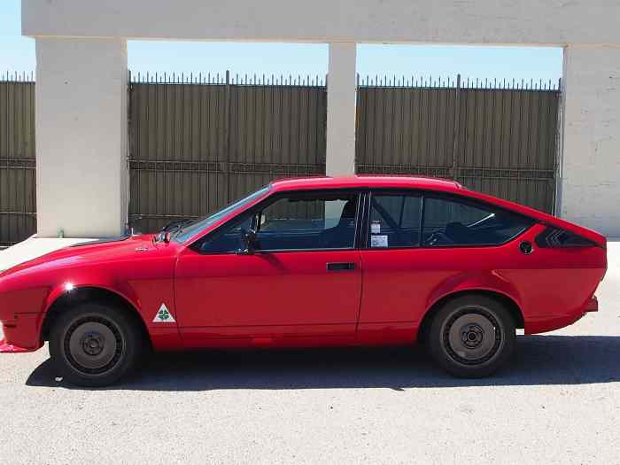 Alfa romeo Gtv 6 1