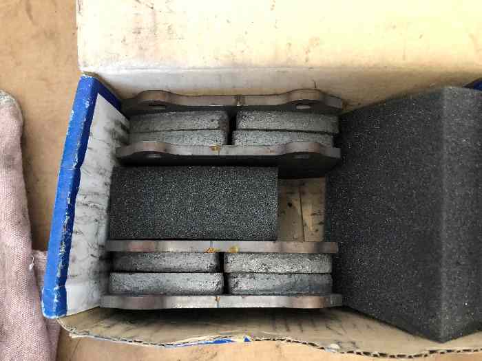 plaquettes carbone lorraine RC6 406 v6 2