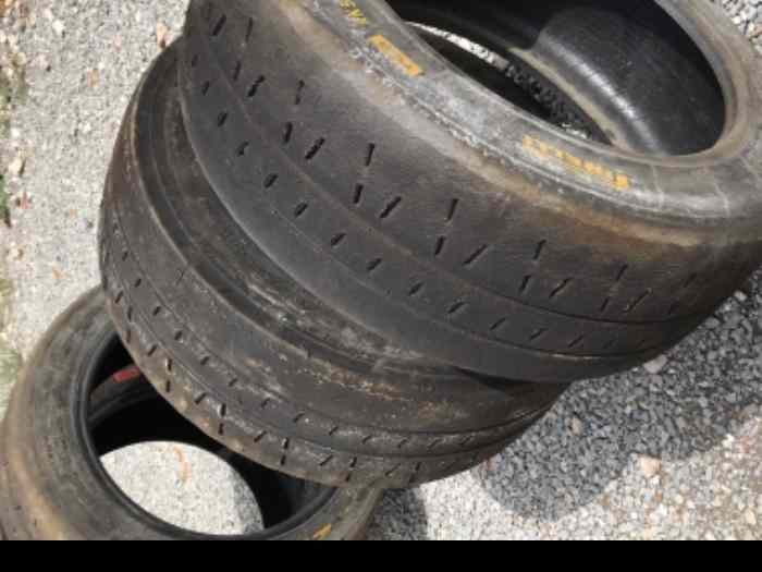 8 Pneus en 16 rk5 et rk7 pirelli