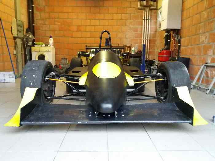 Formula Gloria + spare engine + huge spare package 0