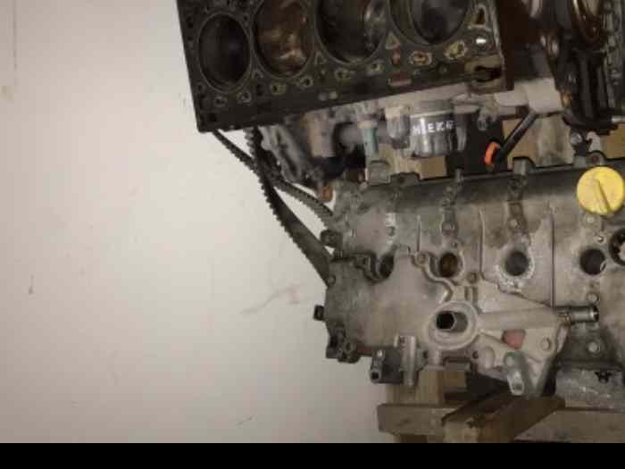 Vend bloc moteur clio 2 rs phase 2